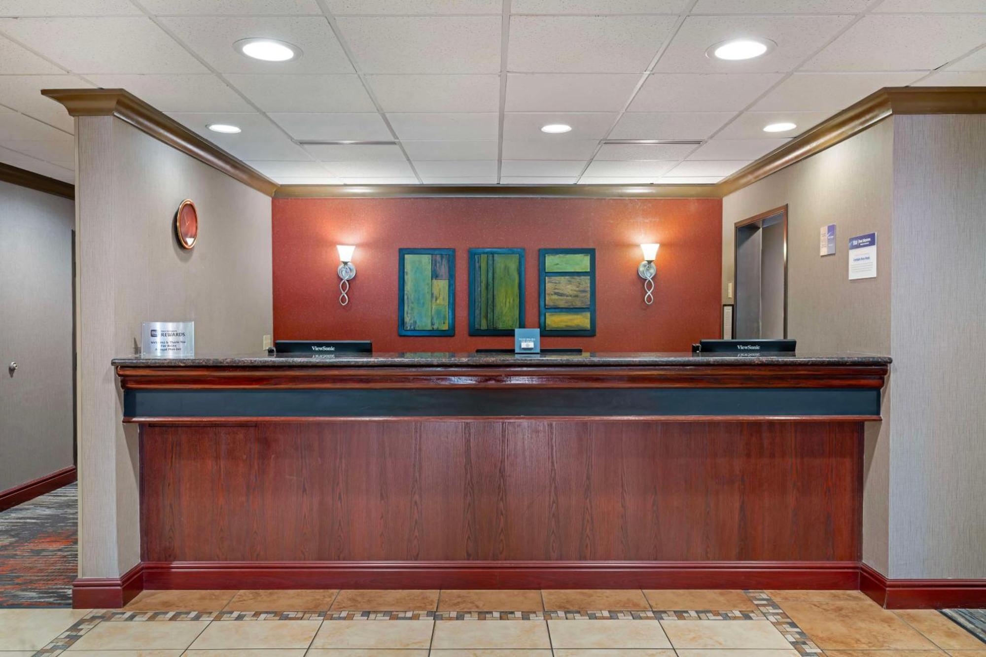 Best Western PLUS Cascade Inn&Suites Troutdale Exterior foto