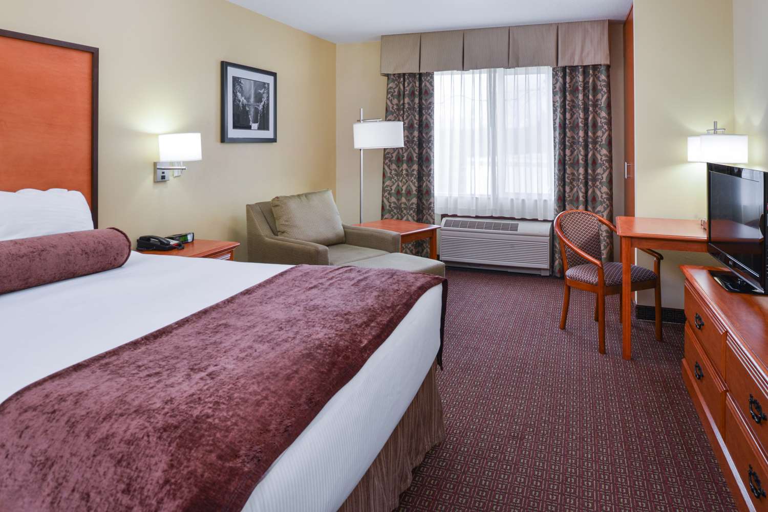 Best Western PLUS Cascade Inn&Suites Troutdale Exterior foto